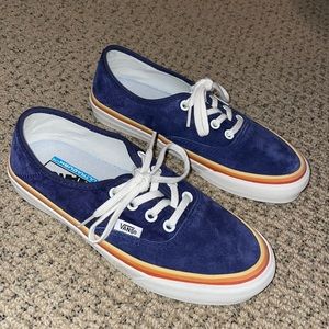 VINTAGE VELVET VANS *RARE*